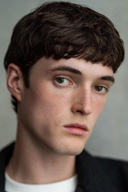Craig Binning - Actor Profile Photo