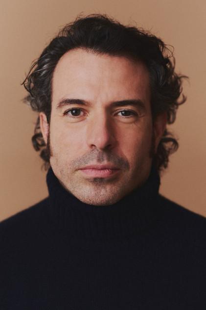 Tom Cullen - Actor Profile Photo