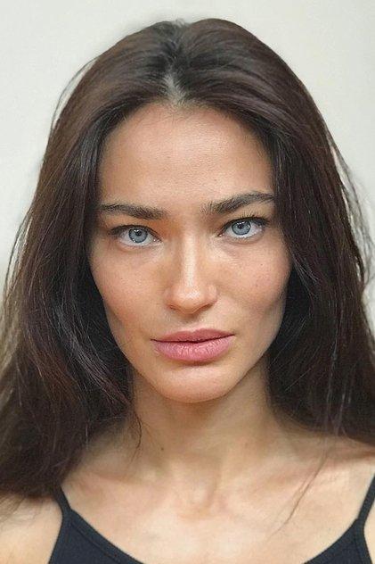 Saadet Işıl Aksoy - Actor Profile Photo