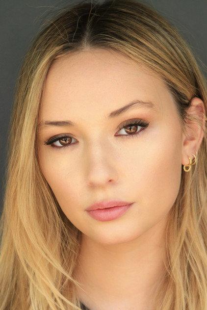 Caitlin Harris - Actor Profile Photo