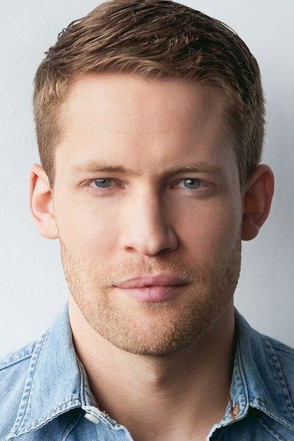 Jacob Blair - Actor Profile Photo