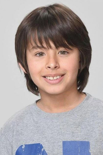 Juan Esteban Aponte - Actor Profile Photo