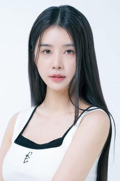 Cao Lu - Actor Profile Photo