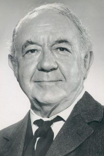 Cecil Kellaway - Actor Profile Photo