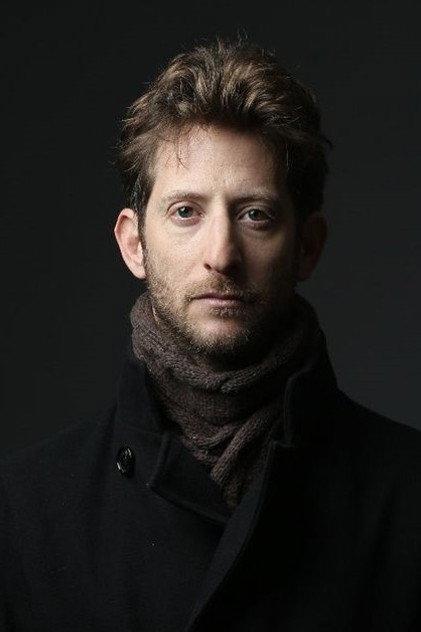 Pini Tavger - Actor Profile Photo