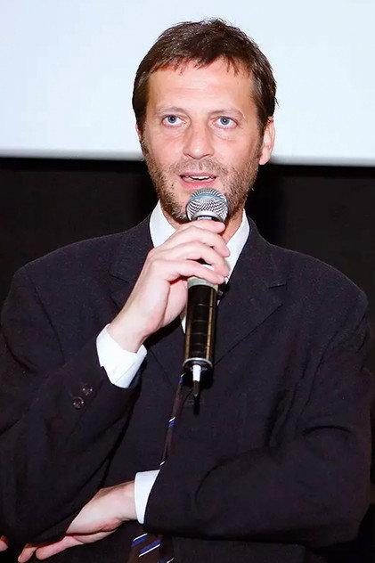 Daniel Castro - Actor Profile Photo