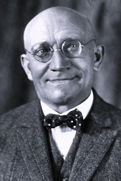 Hermann Picha - Actor Profile Photo