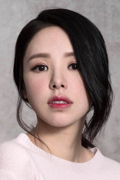Zoie Tam - Actor Profile Photo