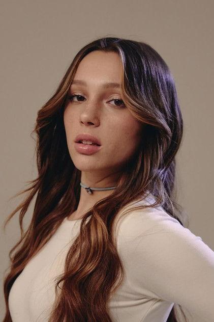 Sarah Toscano - Actor Profile Photo