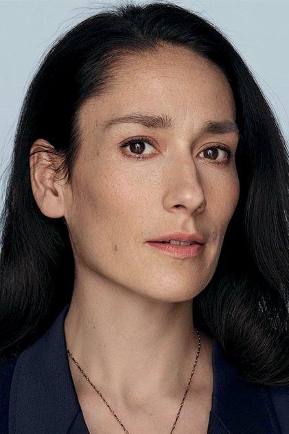 Sian Clifford - Actor Profile Photo