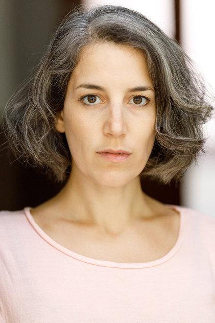 Simona Theoharova - Actor Profile Photo