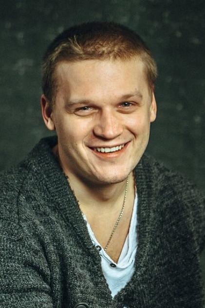 Artur Sopelnik - Actor Profile Photo