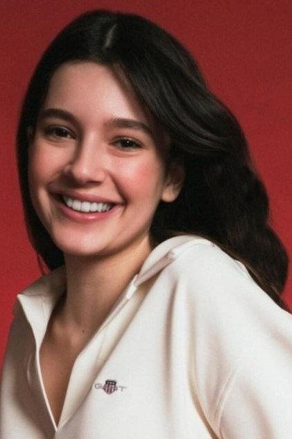 Mina Demirtaş - Actor Profile Photo