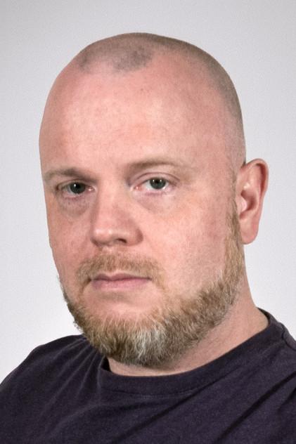 Carl Heyes - Actor Profile Photo