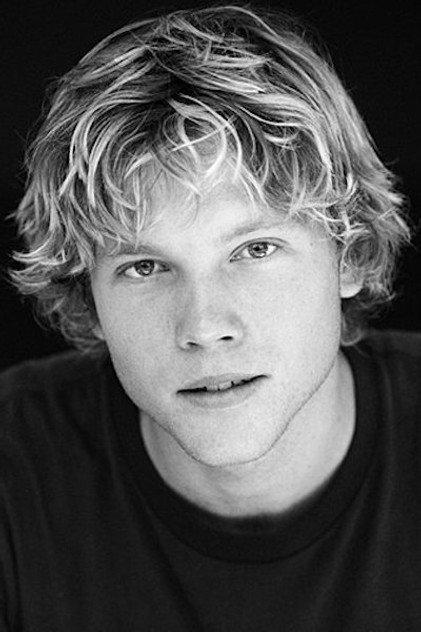 Khan Chittenden - Actor Profile Photo