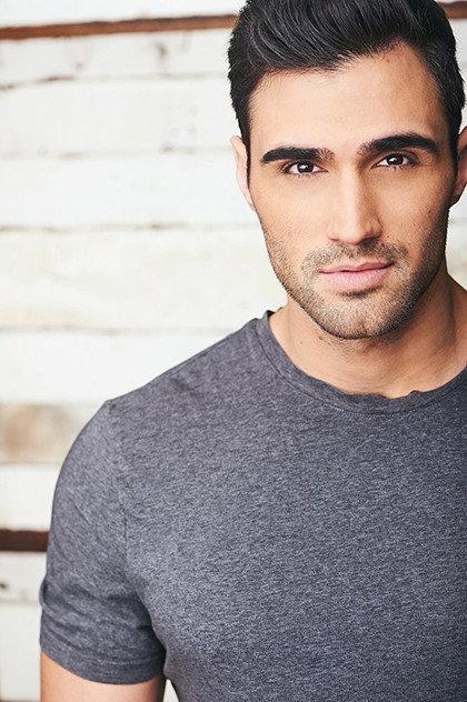 Owen Saxon - Actor Profile Photo