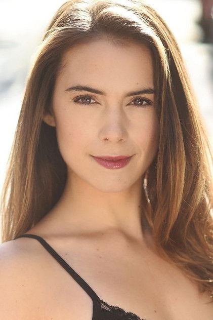 Rachel Cora Wood - Actor Profile Photo