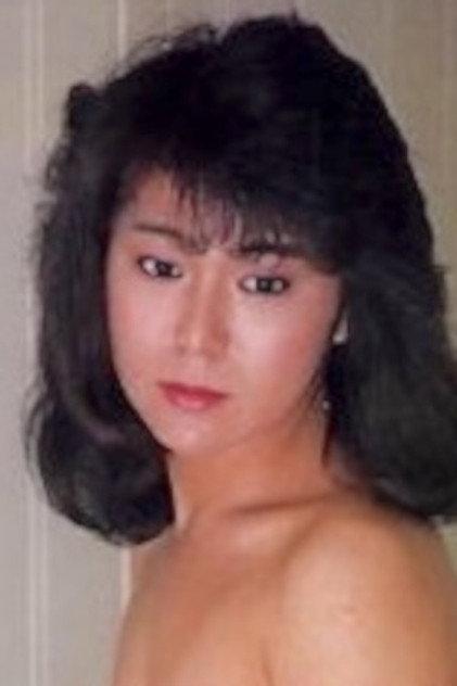 Mayumi Kanzaki - Actor Profile Photo