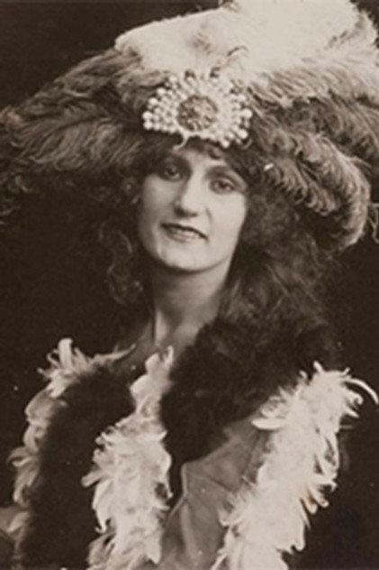 Linda Albertini - Actor Profile Photo