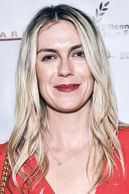 Noëlle Toland - Actor Profile Photo