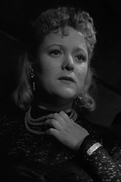 Irina Preis - Actor Profile Photo