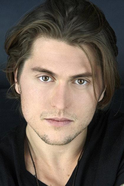 Garrett Hnatiuk - Actor Profile Photo