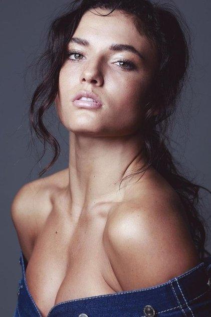 Jade Chynoweth - Actor Profile Photo
