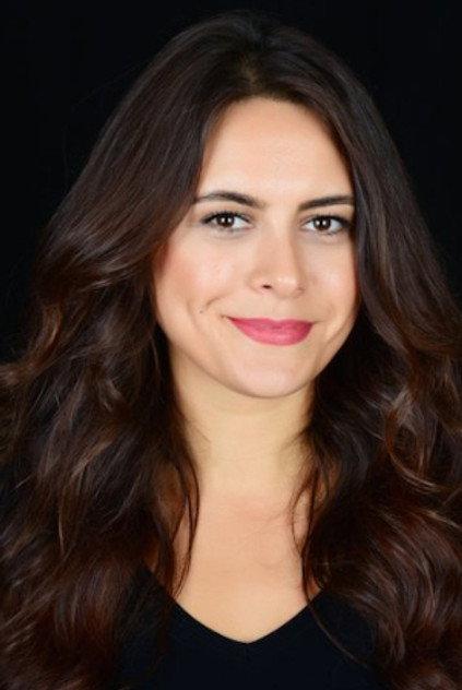Arzu Oruç - Actor Profile Photo