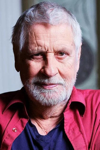 Kari Väänänen - Actor Profile Photo