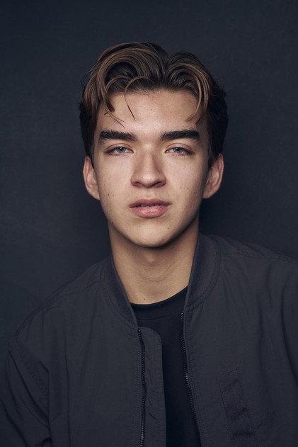 Oscar Madrid - Actor Profile Photo