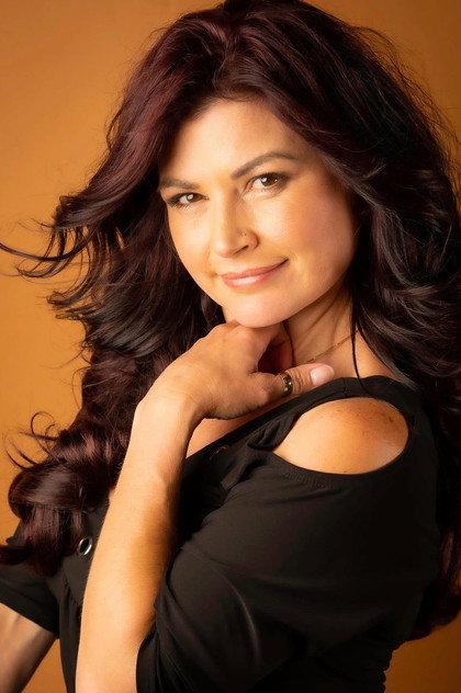 Amy DiLorenzo - Actor Profile Photo