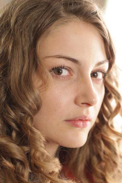 Tatyana Kazuchits - Actor Profile Photo