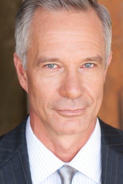Thomas Gaitsch - Actor Profile Photo
