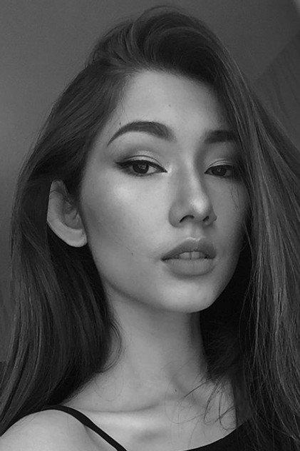 Devina Aureel - Actor Profile Photo