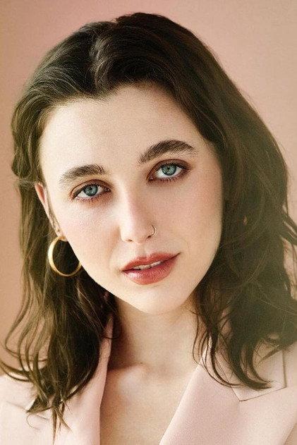 Emma Chamberlain - Actor Profile Photo