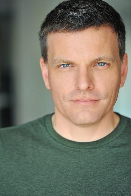 Weetus Cren - Actor Profile Photo