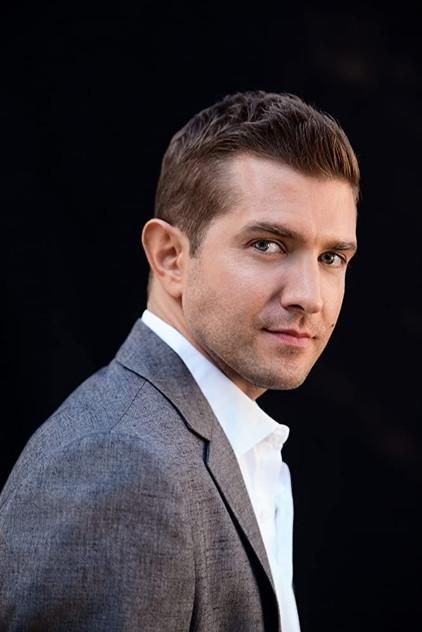 Joel Johnstone - Actor Profile Photo
