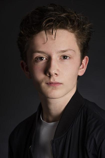 Hélie Thonnat - Actor Profile Photo