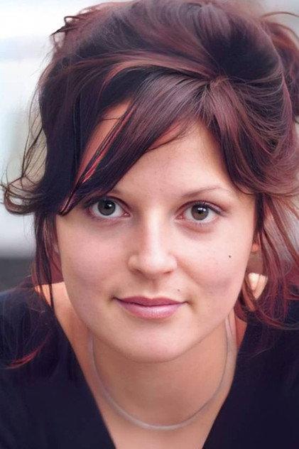 Fanny Hanciaux - Actor Profile Photo
