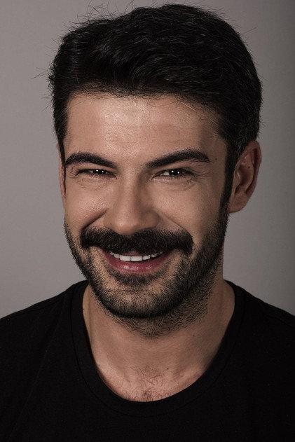 Rüzgar Aksoy - Actor Profile Photo
