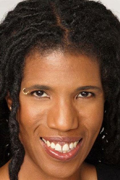 Nandi Bowe - Actor Profile Photo