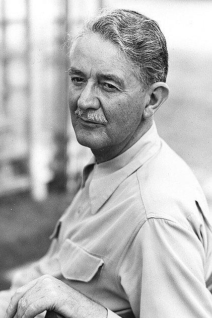 Leonard Carey - Actor Profile Photo