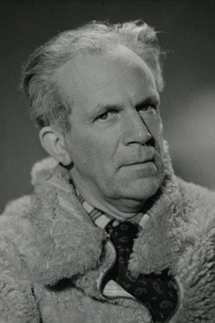 Svend Methling - Actor Profile Photo