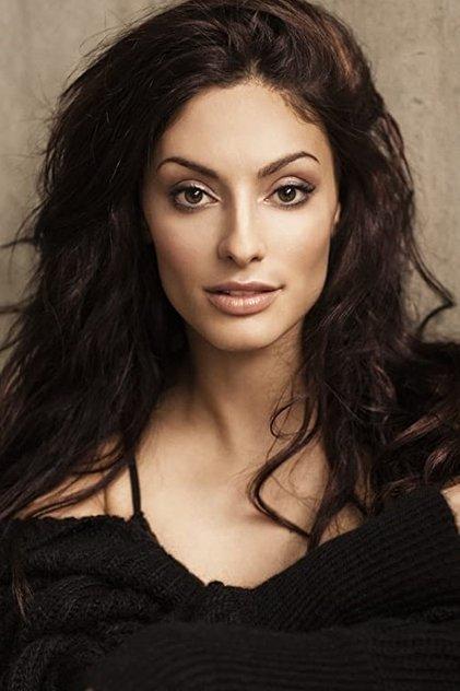 Erica Cerra - Actor Profile Photo