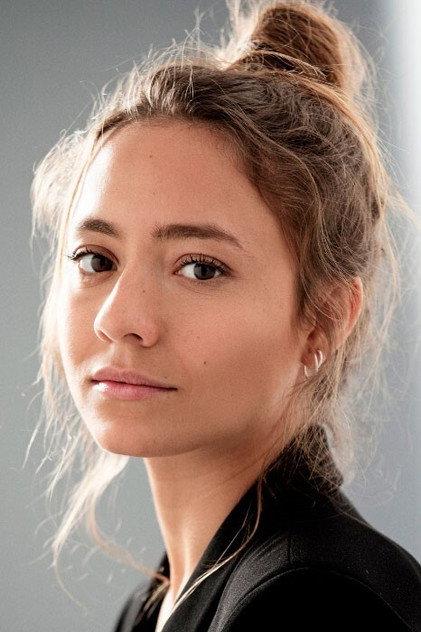 Blanca Parés - Actor Profile Photo