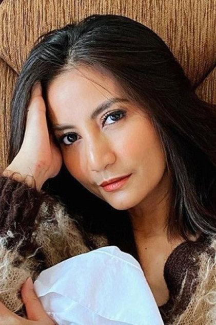 Natasha Dewanti - Actor Profile Photo