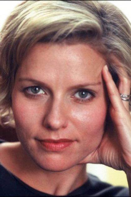 Alexa Fischer - Actor Profile Photo