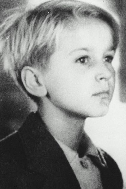 Edmund Moeschke - Actor Profile Photo