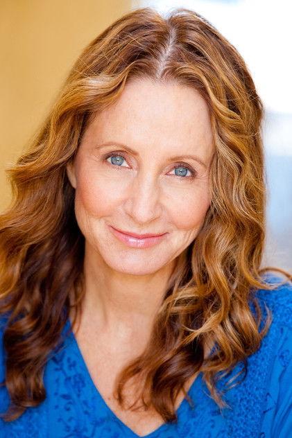 Gwen Holloway - Actor Profile Photo