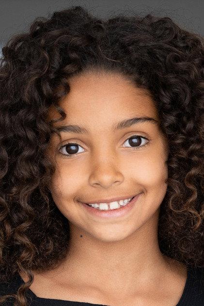 Maïna Rose Caméus - Actor Profile Photo